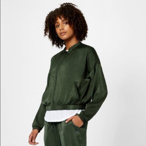 Sweaty Betty Jackets & Blazers - Sweaty Betty Green Bomber Jacket Size Small